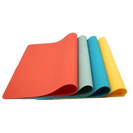 Rectangular Silicone Western-style Mat Anti-slip And Heat Insulation Collapsible Student Place Mat